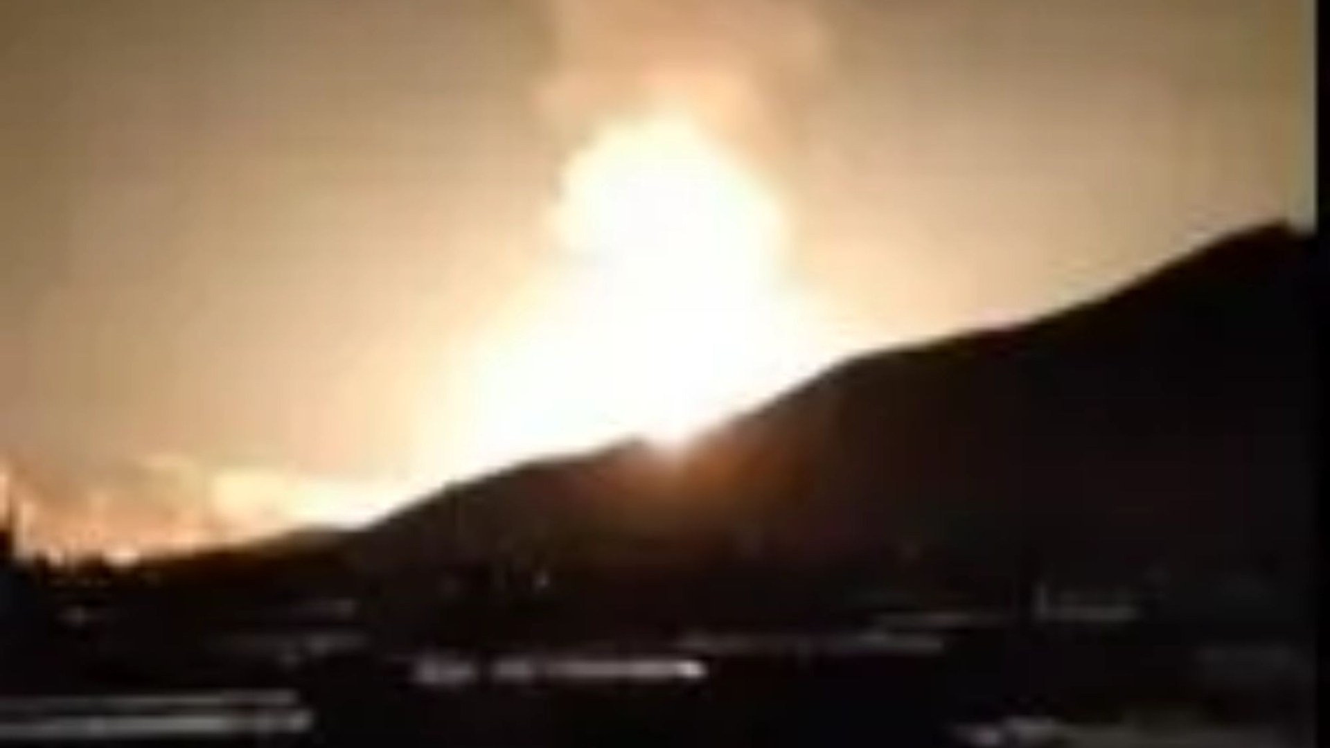 Moment Iran gas pipeline is BLOWN UP in huge sabotage attack sending flames towering into night sky amid WW3 tensions [Video]