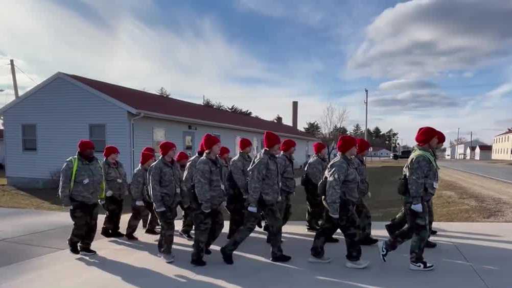 Teenagers commit to the Wisconsin Challenge Academy at Fort McCoy [Video]