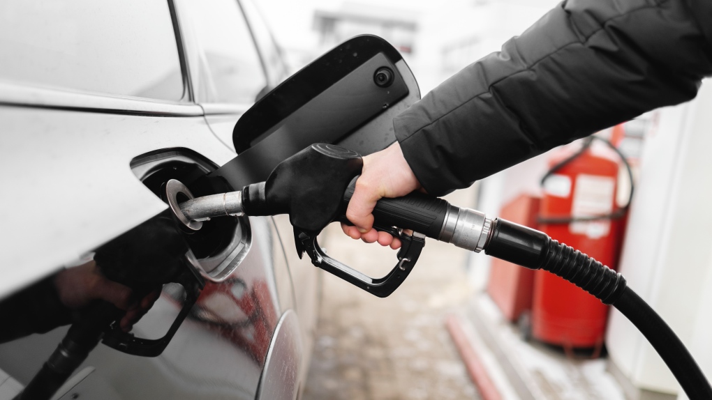 Gas prices in Metro Vancouver rise before weekend [Video]