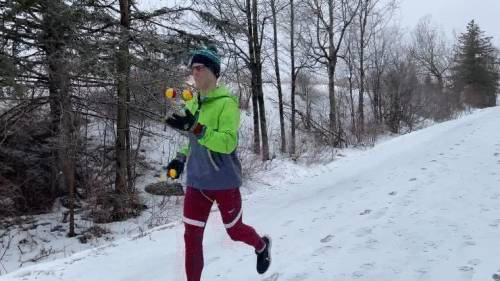 New Brunswick man trying to break world record for running while juggling [Video]