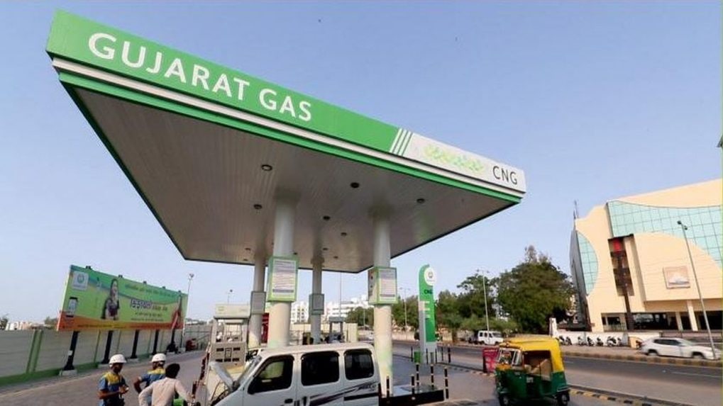 Gujarat Gas gains as UBS sees 11% upside on improved outlook [Video]
