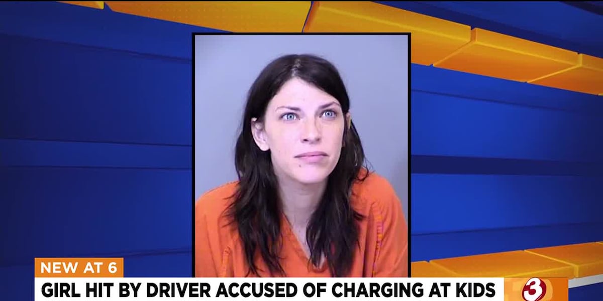 Arizona woman accused of charging at kids with her car [Video]