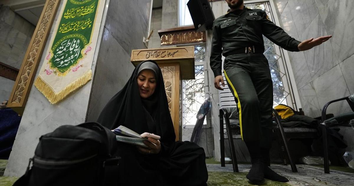 Hard-liners dominate Iran parliamentary vote that saw a record-low turnout and boycott calls [Video]