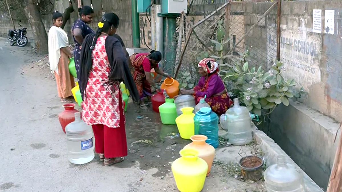 Bengaluru Water Crisis: Karnataka Govt To Set Up Control Rooms, Helplines; Rs 70 Cr Released To Drill New Borewells [Video]