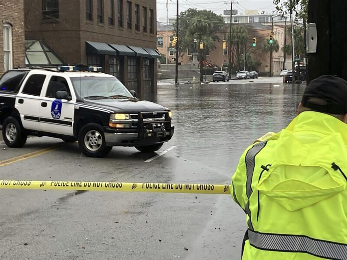 Record rainfall douses Charleston, South Carolina, as responders help some out of flood waters | KLRT [Video]