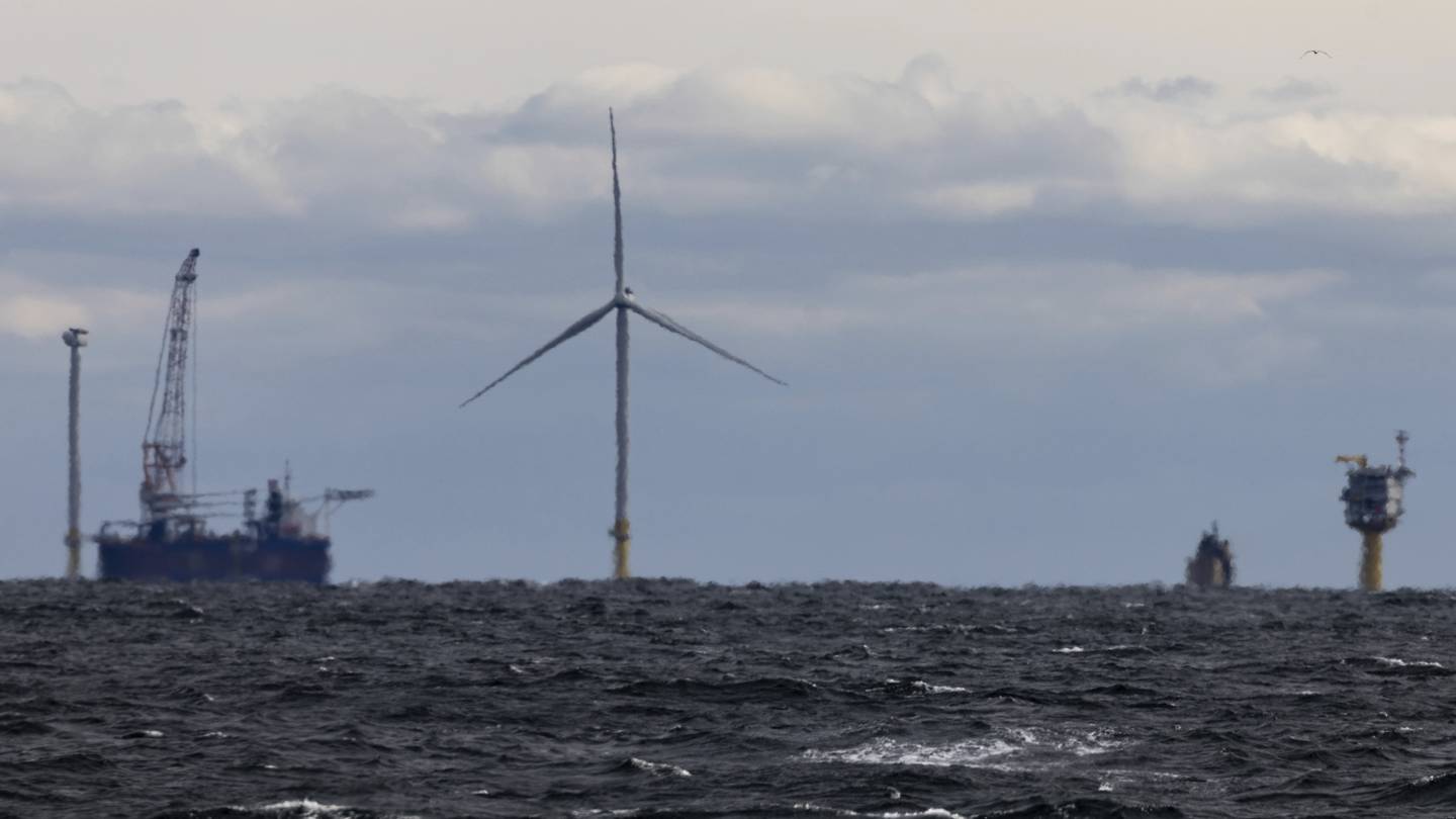 The United States has its first large offshore wind farm, with more to come  WFTV [Video]
