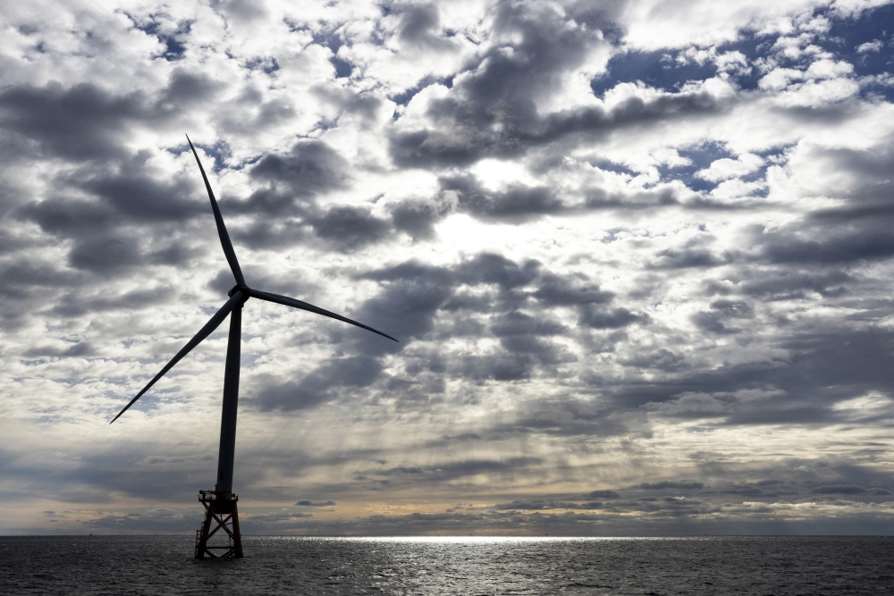 Feds announce 2 million-acre site in Gulf of Maine for offshore floating wind project [Video]