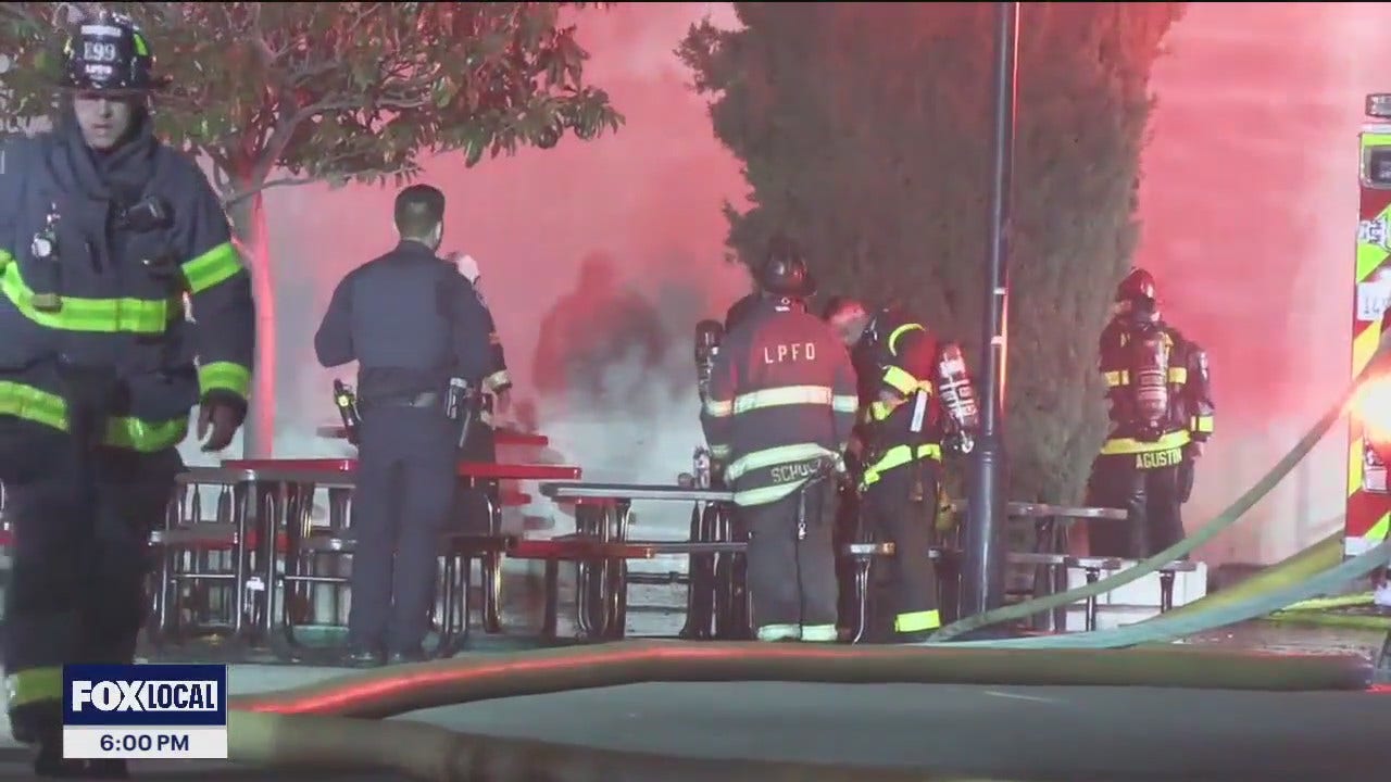 Fire tears through high school gymnasium in Pleasanton [Video]