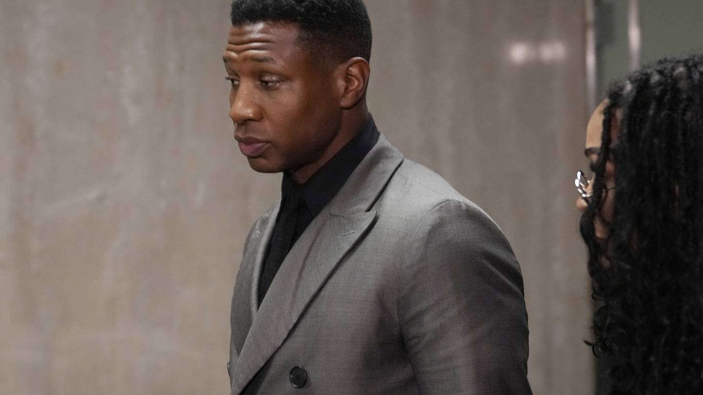 Ex-girlfriend of actor Jonathan Majors files civil suit accusing him of escalating abuse, defamation  Boston 25 News [Video]