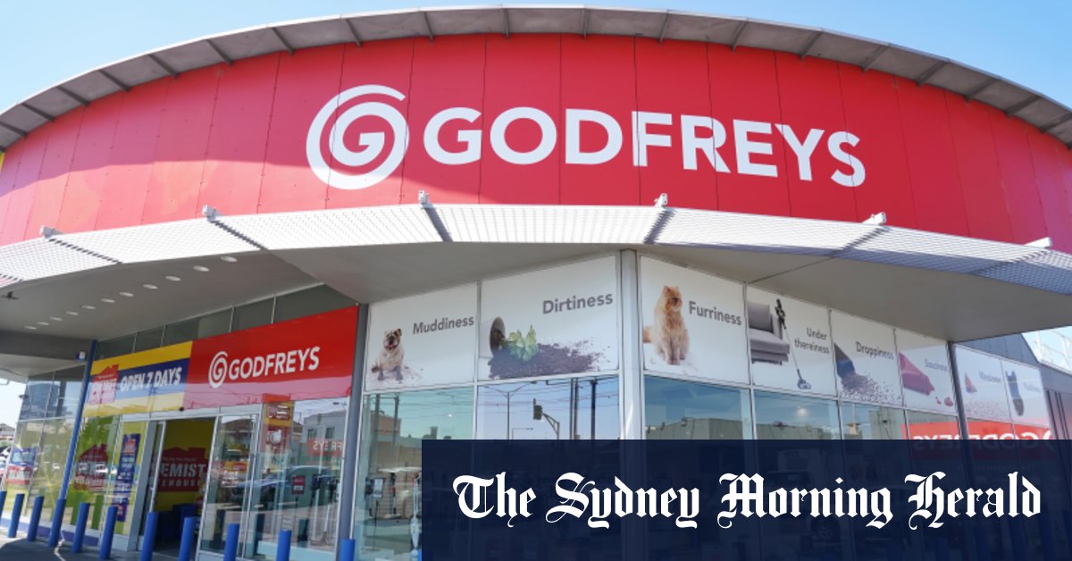 Godfreys stores prepare to shut down in two months [Video]