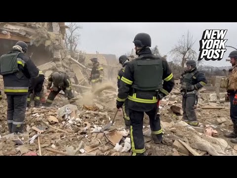 Ukrainian rescue crews dig through rubble following missile attack on the city of Zaporizhzhia [Video]