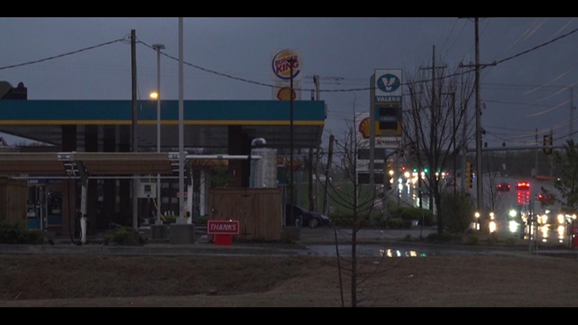Shelby County residents, businesses lose power due to storm [Video]