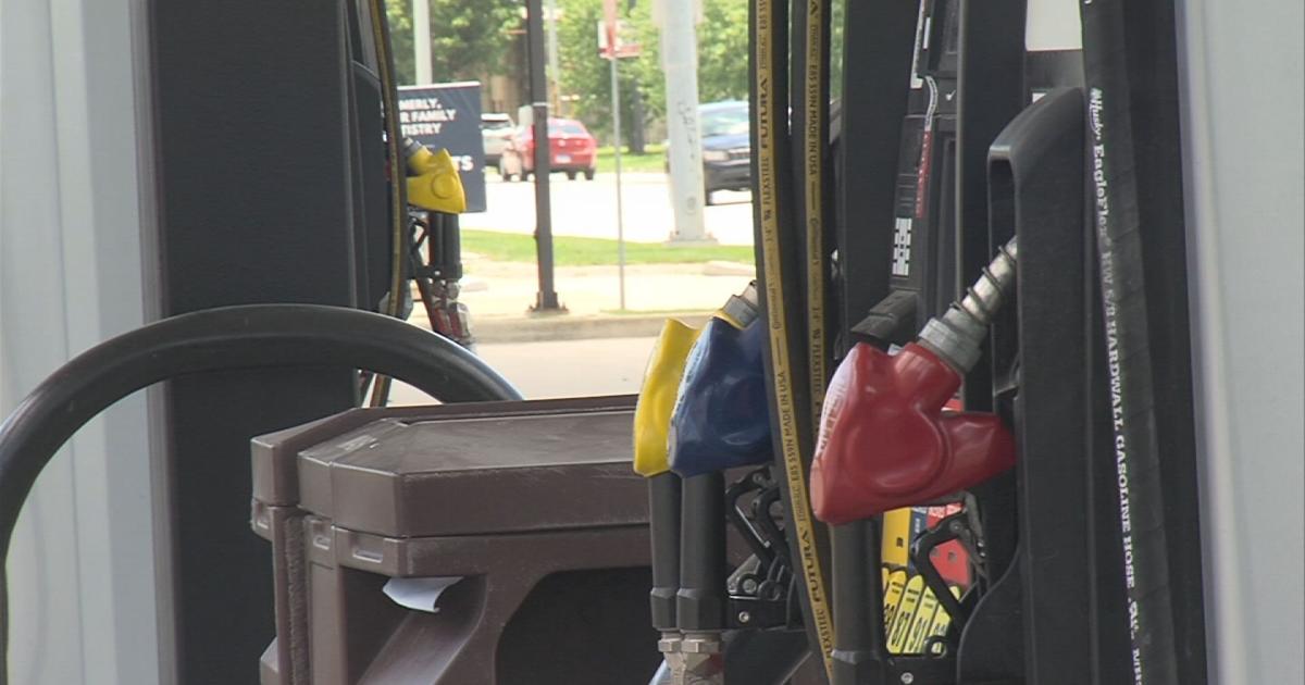 Experts say rising costs at the gas pump is normal in spring, but it may be worse this season | News [Video]