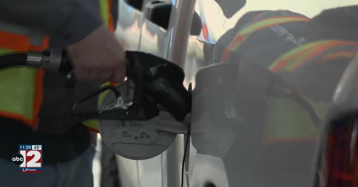 AAA expects Michigan gas prices to continue increasing | Video