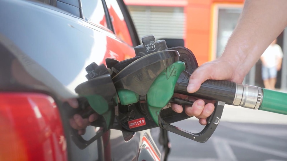 Video Gas prices go up as spring travel heats up [Video]