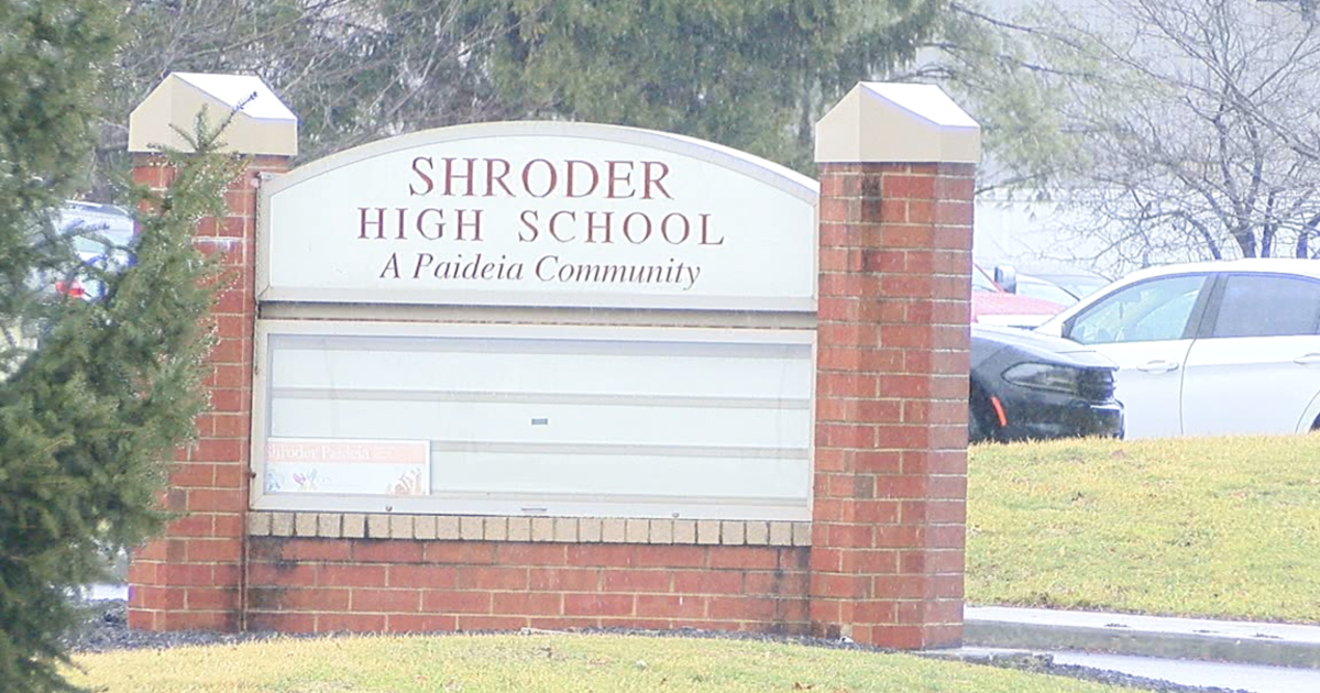 Substitute at Shroder High School arrested for sexual battery against minor [Video]