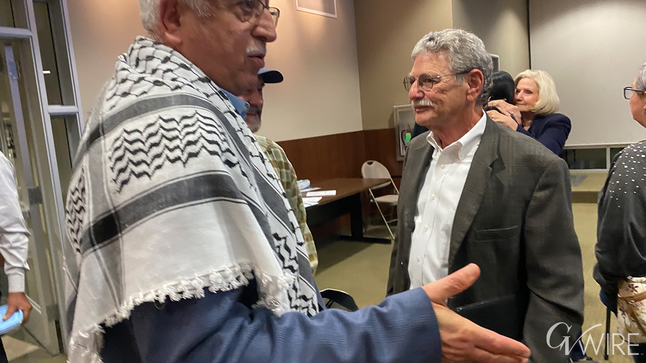 A Fresno County First: Kerman Council Passes Amended Gaza Cease-Fire Resolution [Video]