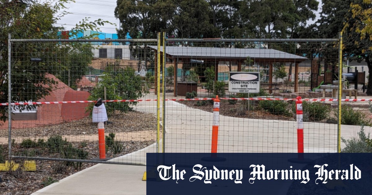 Asbestos found in mulch at Donald McLean Reserve in Spotswood [Video]