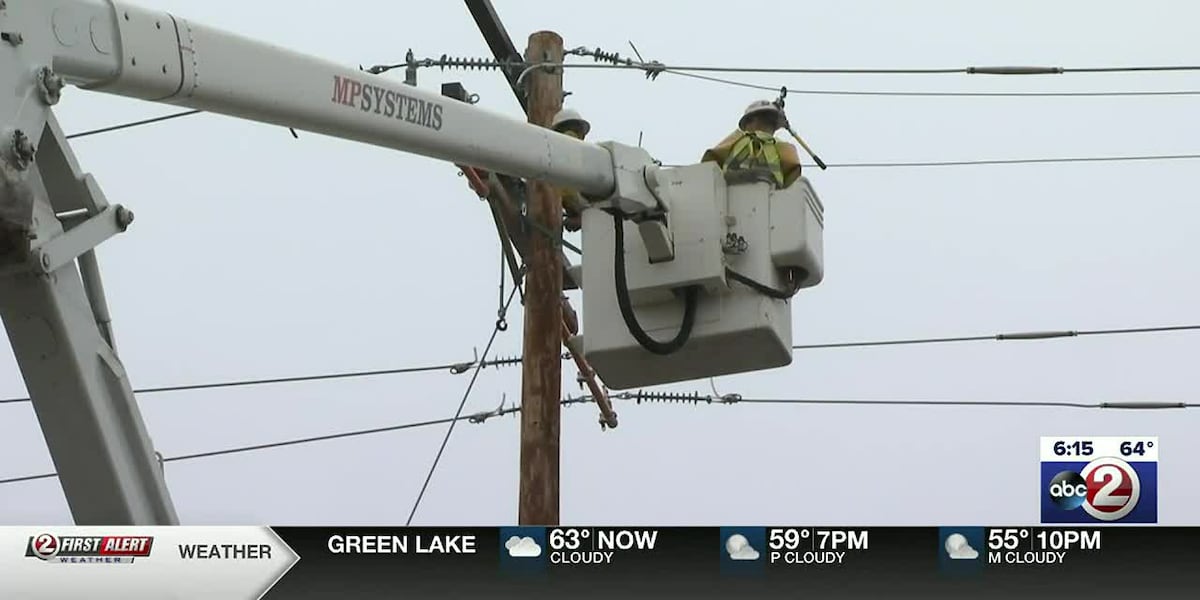 More than 120,000 without power Wednesday afternoon [Video]