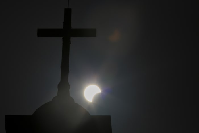Awe and dread: How religions have responded to total solar eclipses over the centuries [Video]