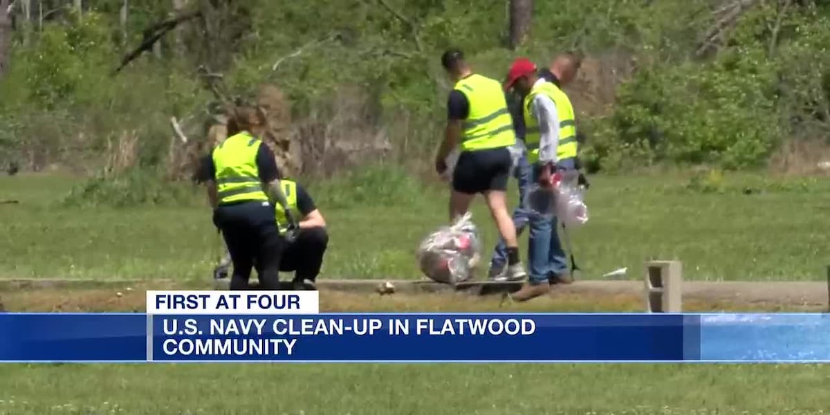 Navy sailors help clean up Flatwood [Video]