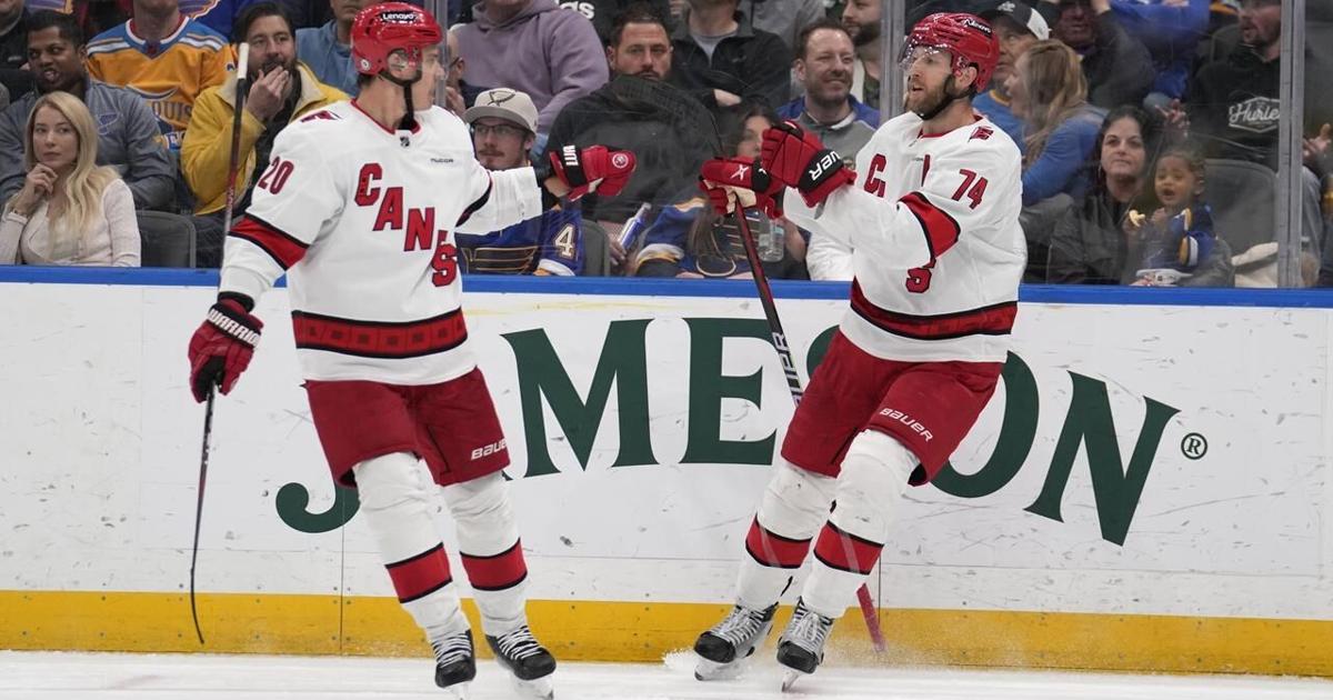 Slavin scores go-ahead goal to lift Hurricanes to 5-2 win over Blues [Video]