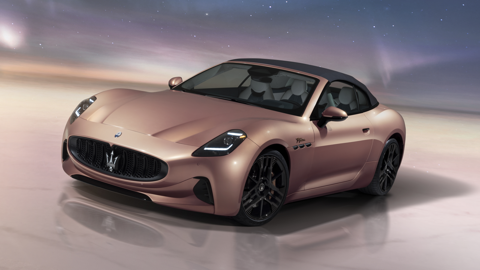 Maseratis New EV Is a Gorgeous Convertible With 818 HP [Video]