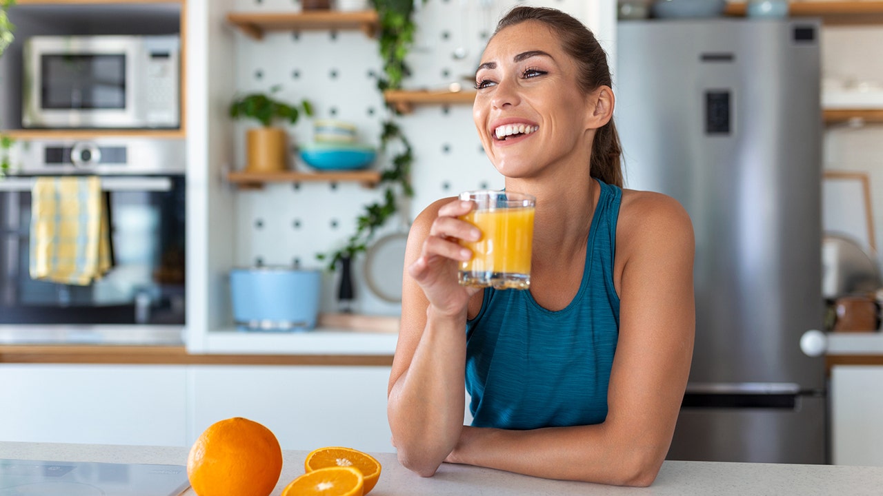Drinking 100% orange juice is linked to surprising health benefits, study finds [Video]