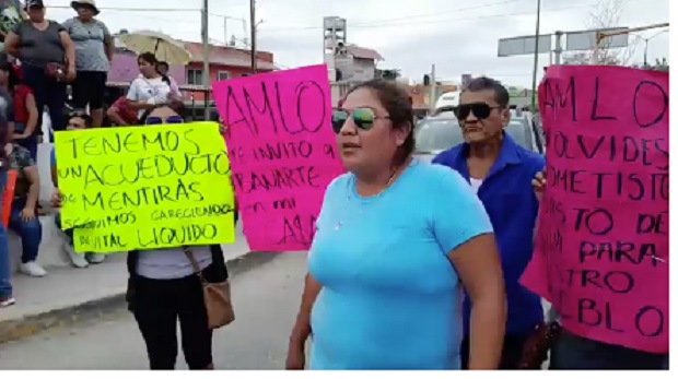 Residents of Calakmul denounce lack of water and false promises from president Lopez Obrador [Video]
