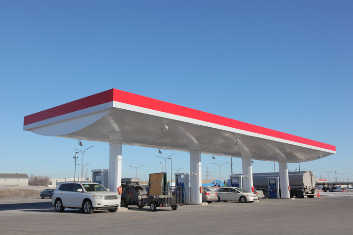 AAA: San Antonio average gas price up more than a quarter [Video]