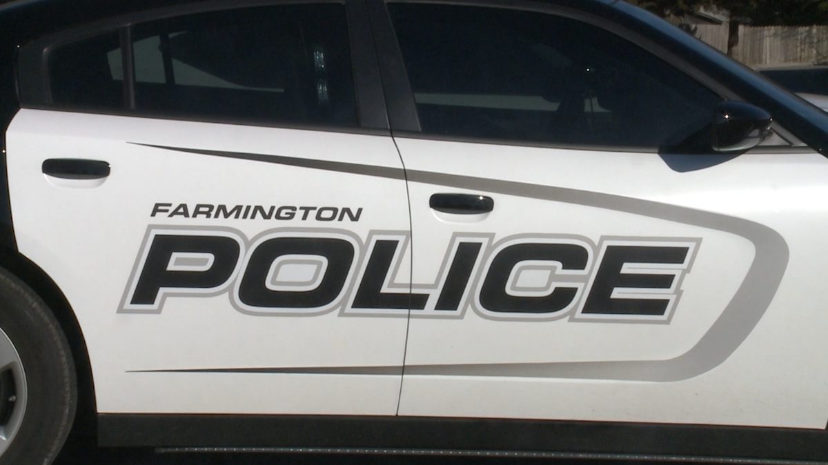 Three dead in Farmington collision, police investigating [Video]