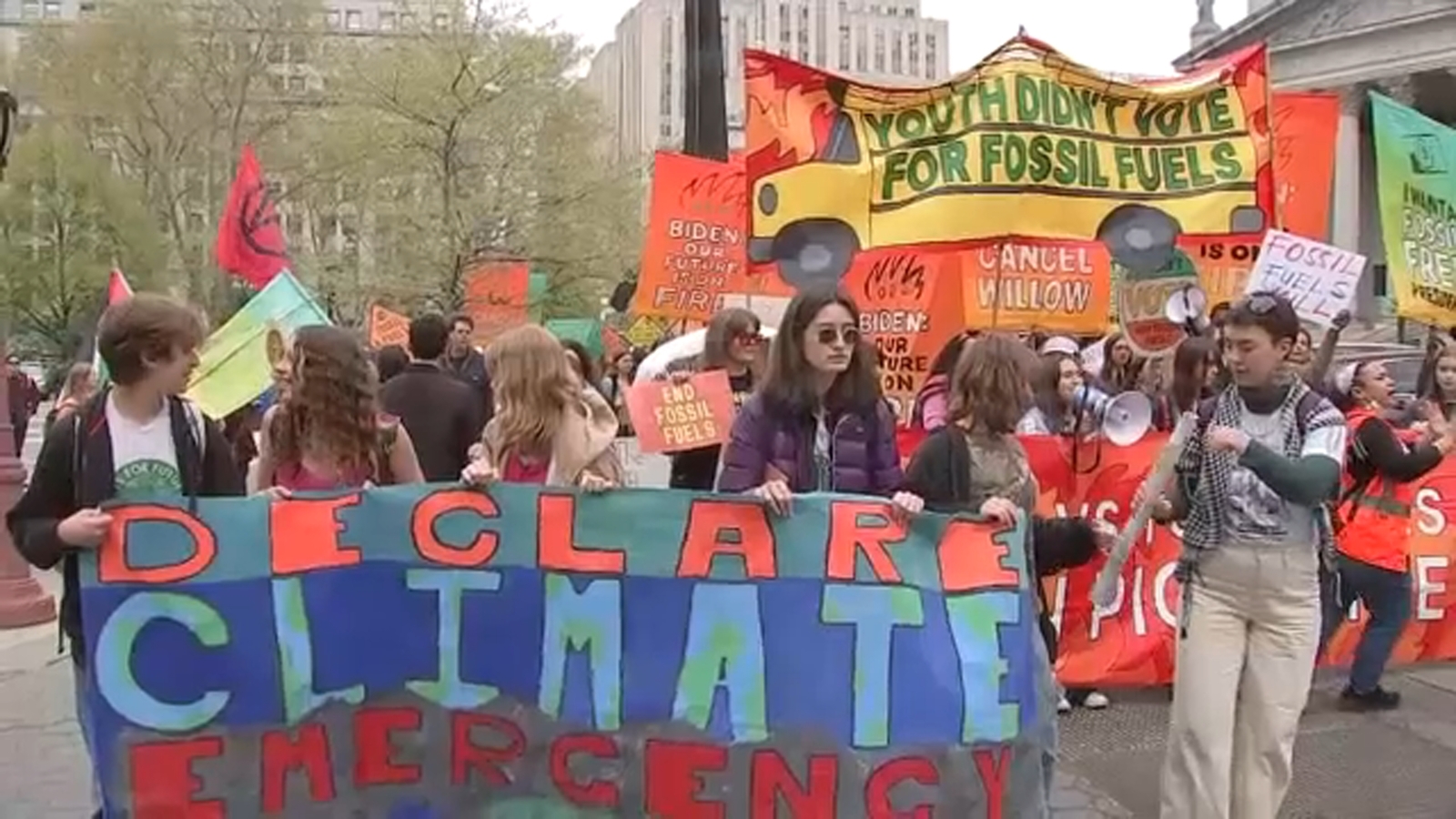 Earth Day Walkout: NYC high school students organize mass protest in response to climate crisis [Video]