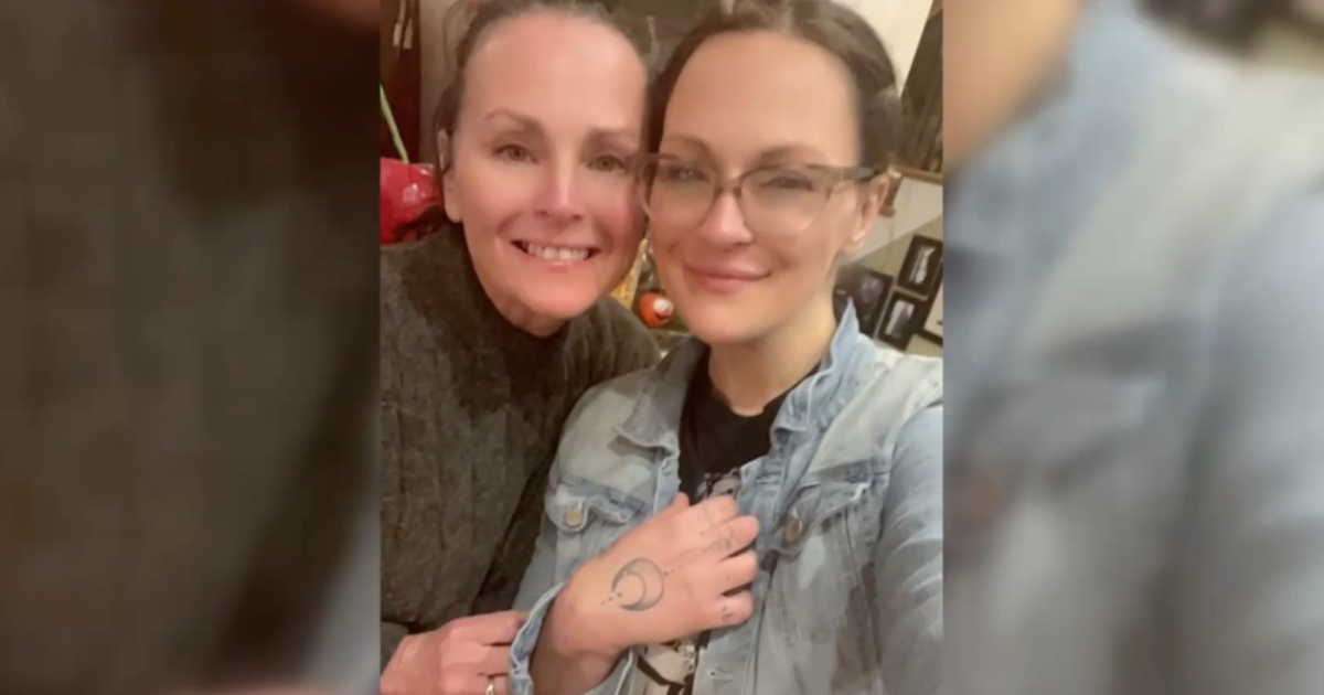 Daughter pays tribute to mother for unrelenting love during addiction crisis [Video]
