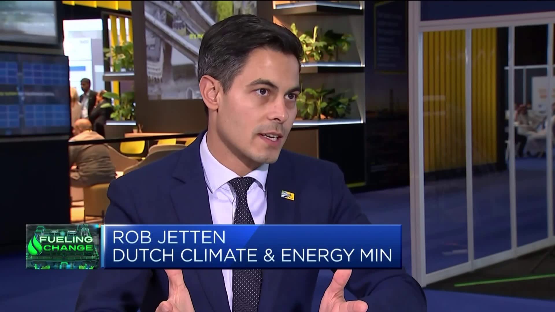 Paperwork is not going to solve the energy crisis, says Dutch minister Rob Jetten [Video]