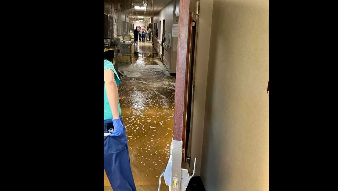 Busted pipe leads to mess at University of Kansas Health System [Video]