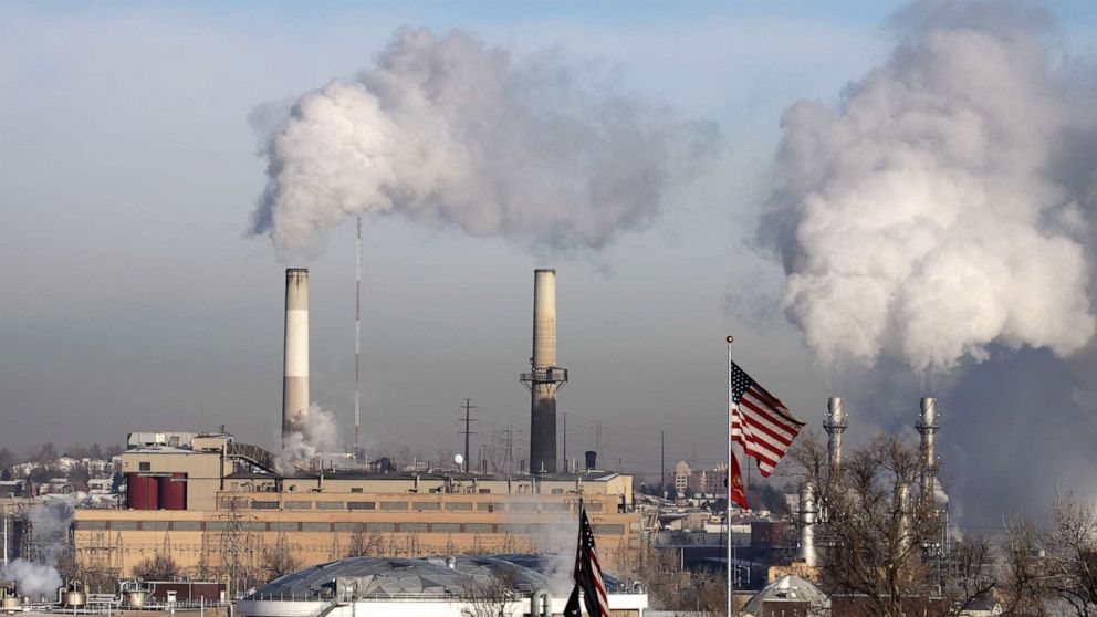 EPA limits 4 types of power plant pollution with sweeping rulemaking [Video]