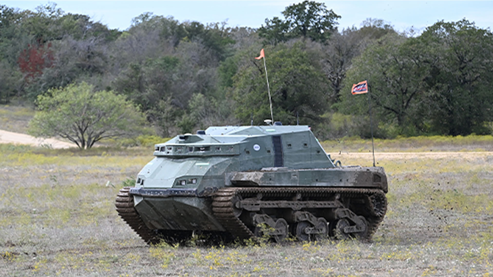 US tests bigger, meaner variant of Terminator-like robot drone tank [Video]