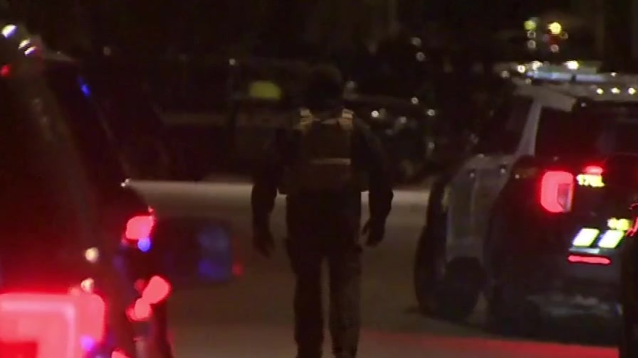 Officer hit during North Andover SWAT standoff, barricaded individual dead – Boston News, Weather, Sports [Video]