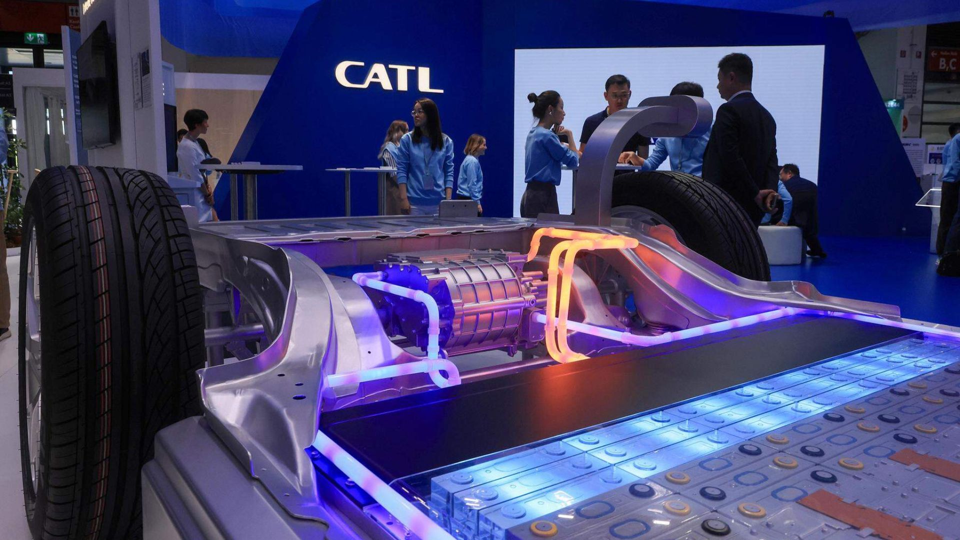 CATL’s new LFP battery promises 600-kms range in 10-min charge [Video]
