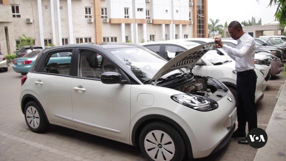 Nigerian company creates taxi system fueled by electric vehicles [Video]