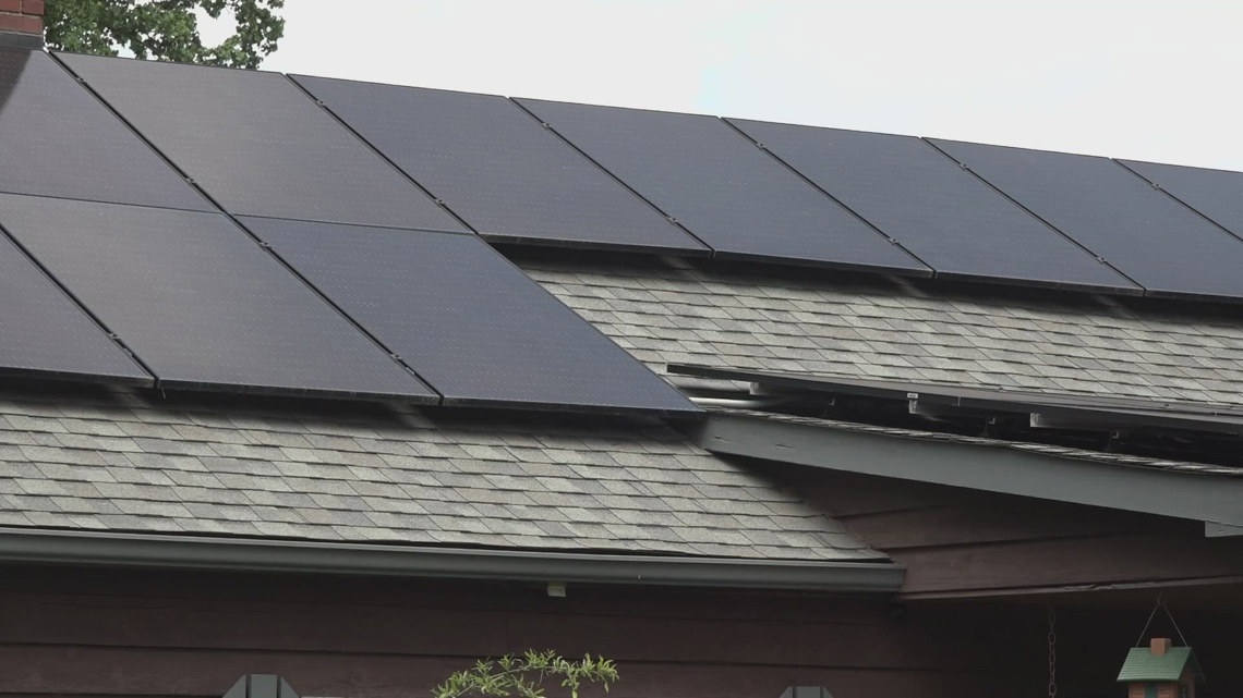 Busted solar panels proves costly for Walkertown woman | 2 Wants to Know [Video]