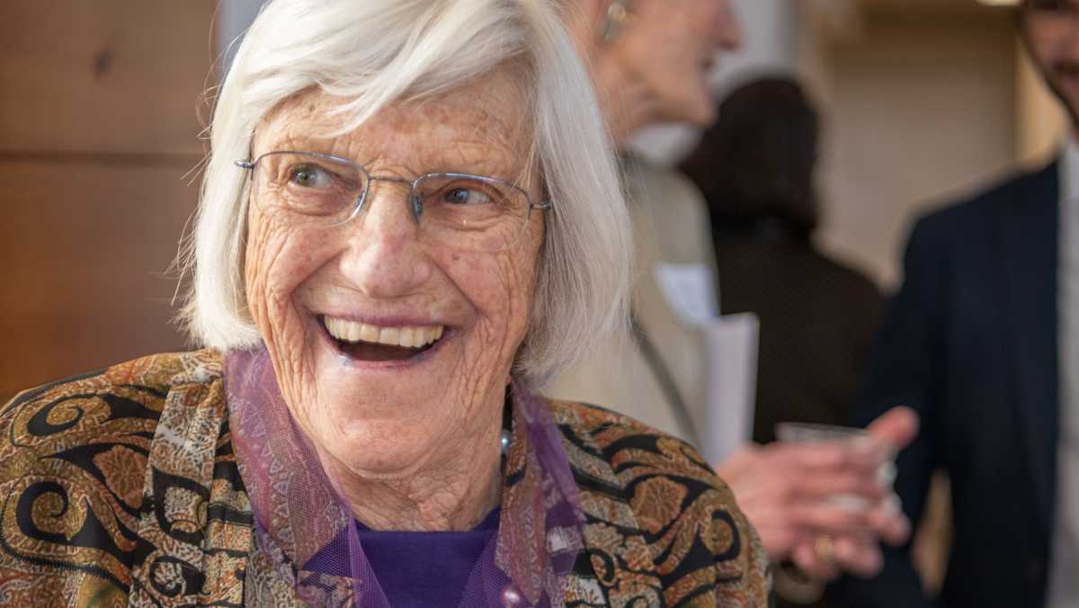 Maine philanthropist Maddy Corson dies at 87 [Video]