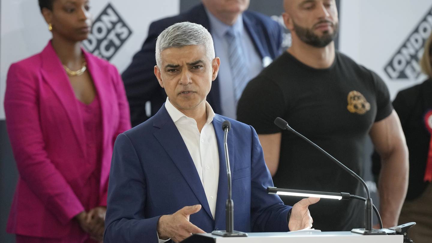 Labour’s Sadiq Khan reelected as London mayor as UK’s ruling Conservatives face more electoral pain  WSB-TV Channel 2 [Video]