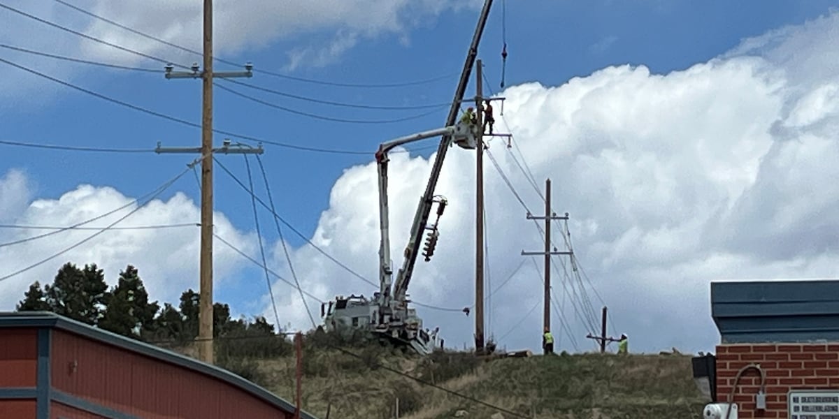 Power restored to over 10,000 customers after wind storm [Video]