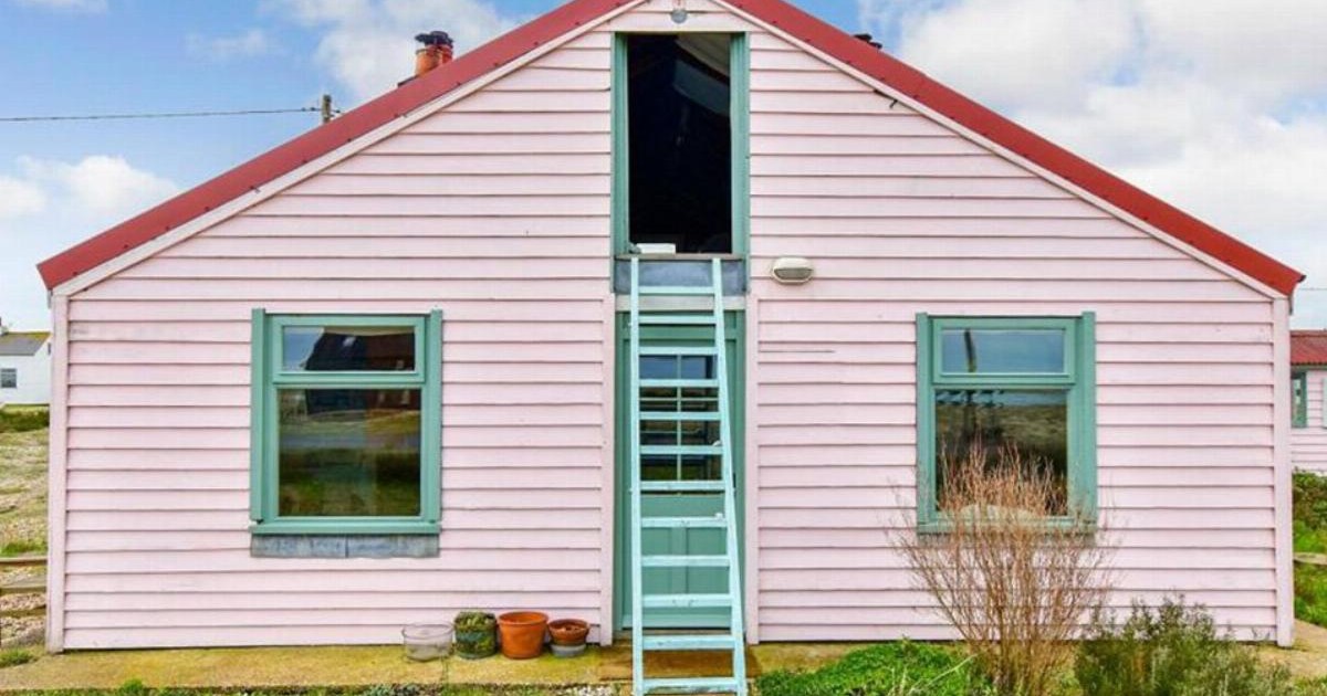 This Wes Anderson-style Kent cottage is more expensive than in London [Video]