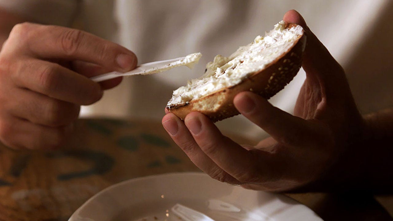 Cream cheese recalled at major retailers for possible salmonella contamination [Video]