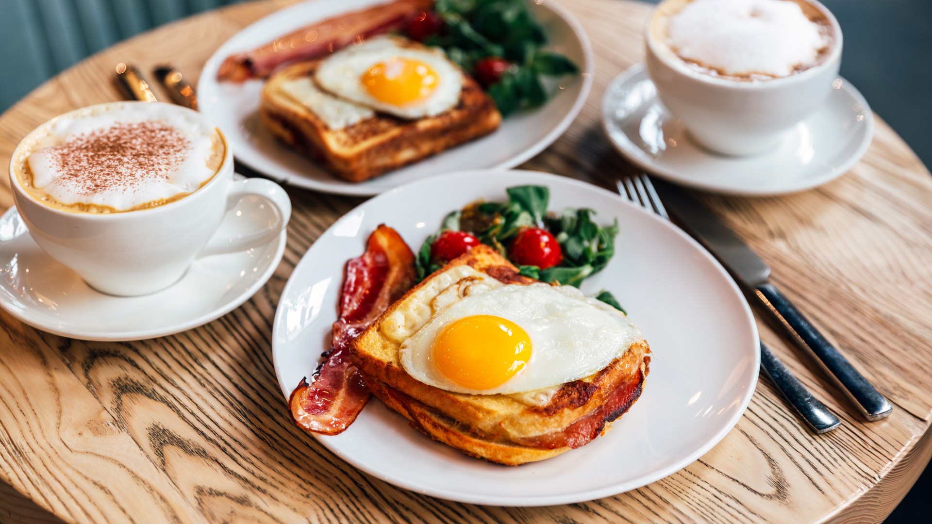 Breakfast staple hit by 20% price rise in a year – and costs are set to surge even further [Video]