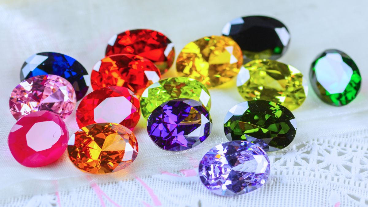 6 Gemstones You Should Avoid Wearing Together To Escape Misfortune [Video]