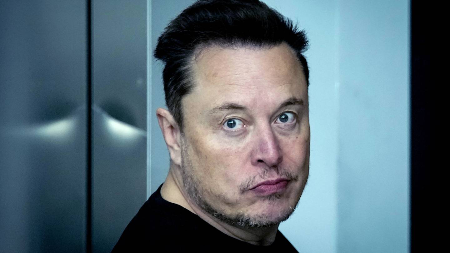 Future of Elon Musk and Tesla are on the line this week as shareholders vote on massive pay package  WSB-TV Channel 2 [Video]
