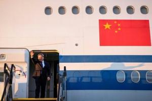 Chinese Premier Li touts trade in rare Australia visit [Video]